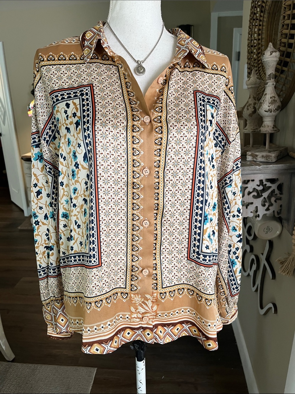 Fate Button-Front Boho Shirt in Tan, Cream & Navy